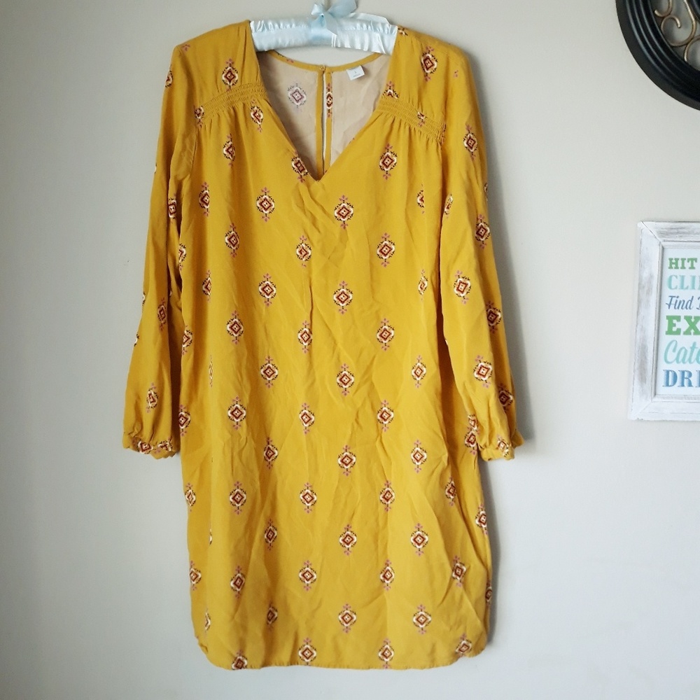 2/$25 Old Navy Mustard Yellow Shift Dress Sz L